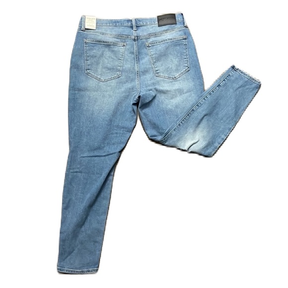 High rise Lucky Brand skinny - Picture 3 of 3